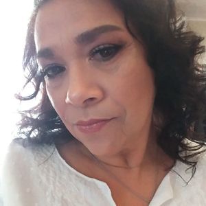 Meet your Posher, Sonia